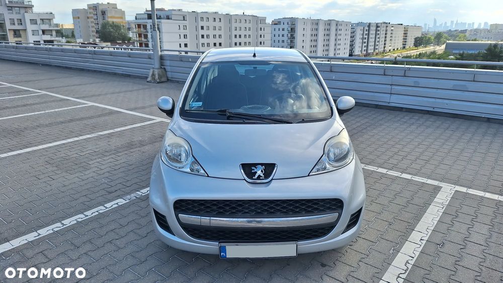 Peugeot 107 1.0 Trendy - 2