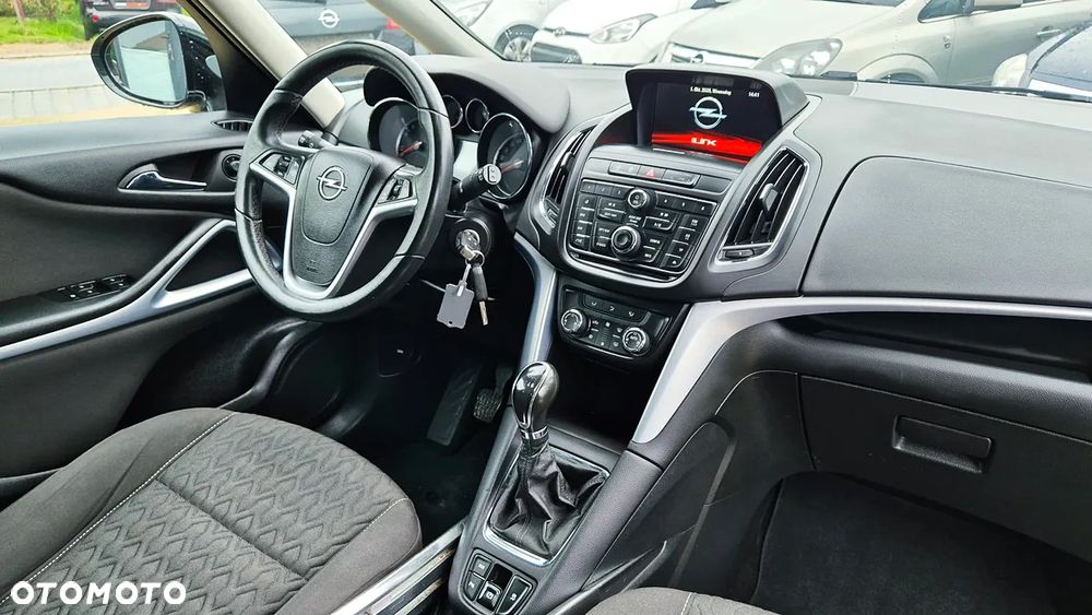 Opel Zafira 1.4 T Cosmo - 36