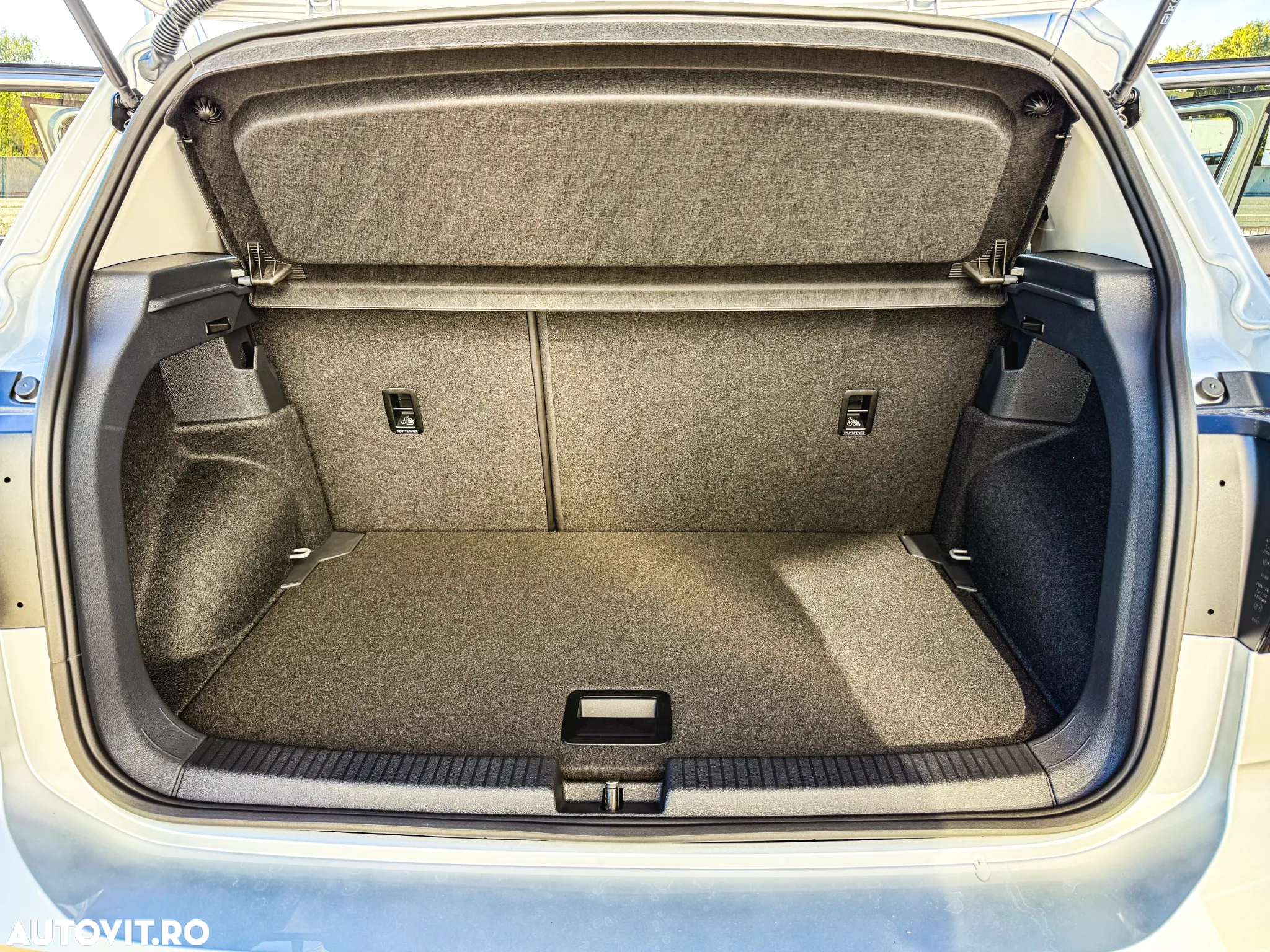 Volkswagen T-Cross 1.5 TSI DSG Life - 18