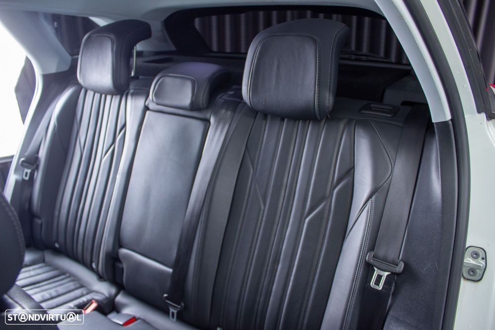 Peugeot 3008 1.2 PureTech Allure EAT8 - 10