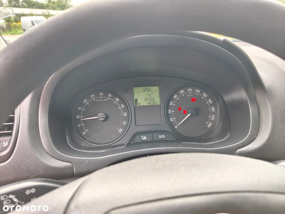 Skoda Fabia 1.6 TDI DPF Active - 14