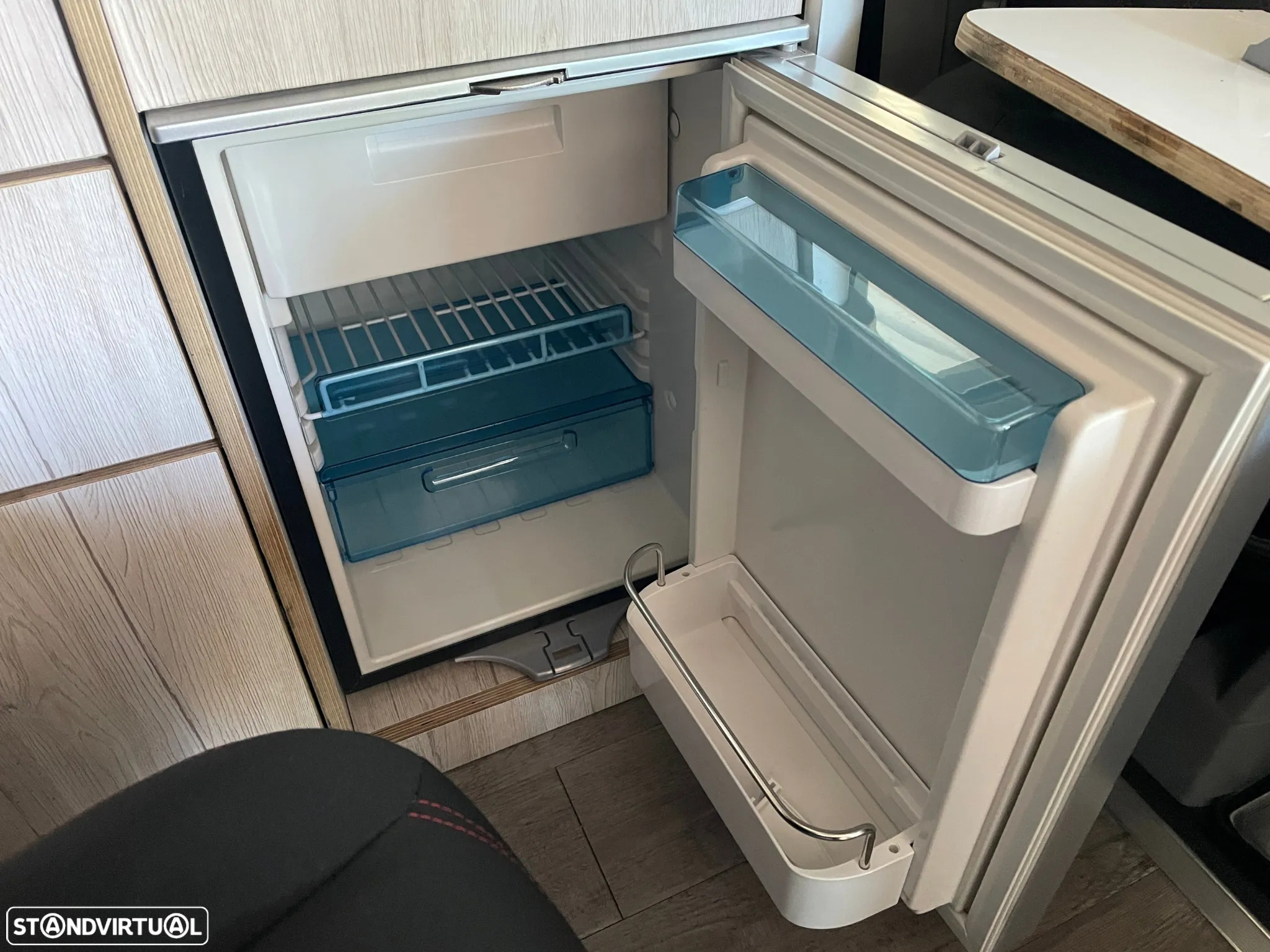 VW T5 4Motion Camper - 27