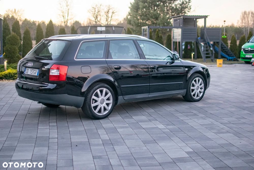 Audi A4 Avant - 13