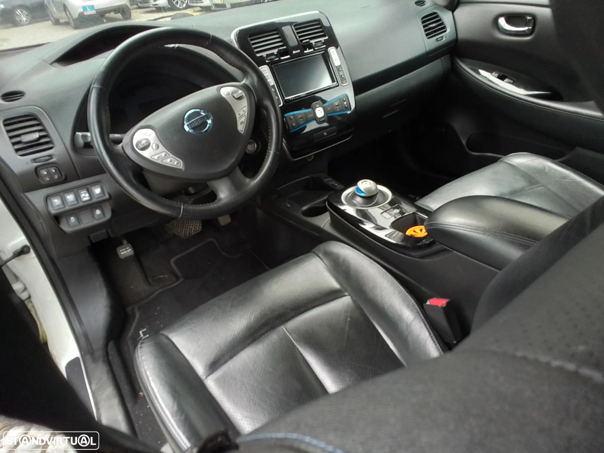 Nissan Leaf N-Connecta Full Led - 10