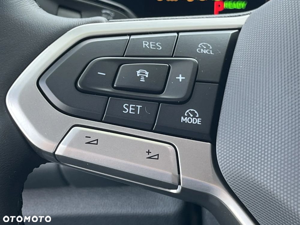 Volkswagen Tiguan 1.5 eTSI Life Plus DSG - 28