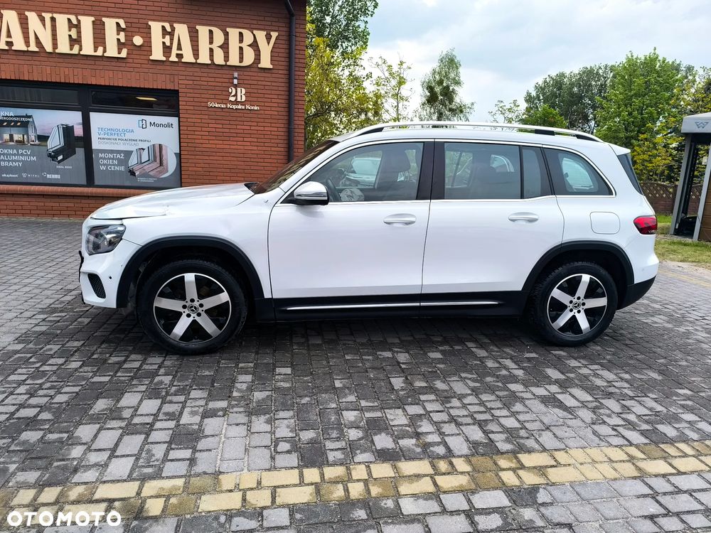 Mercedes-Benz GLB - 4