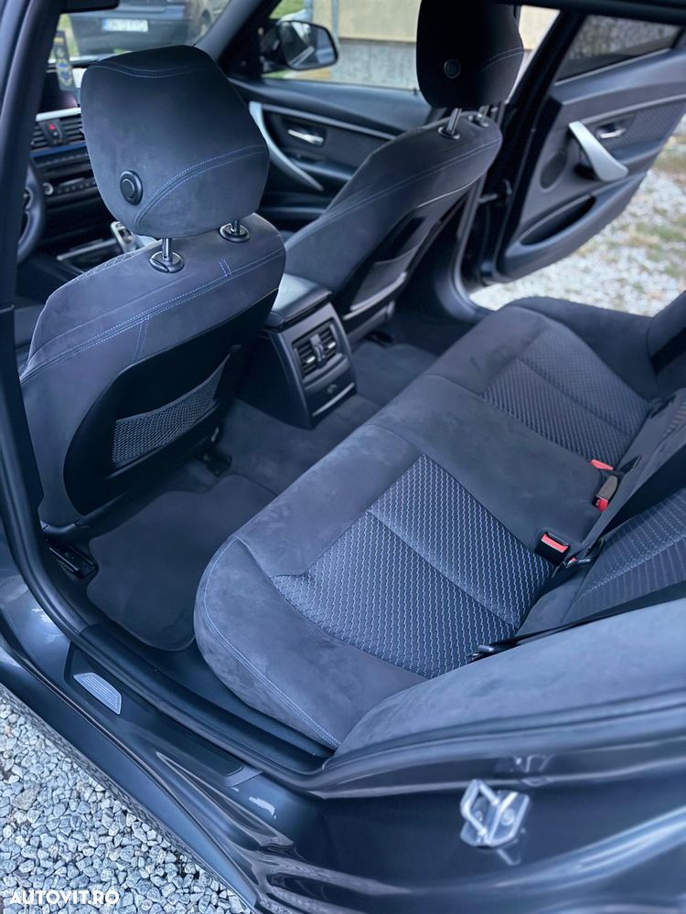 BMW Seria 3 320d Aut. - 17