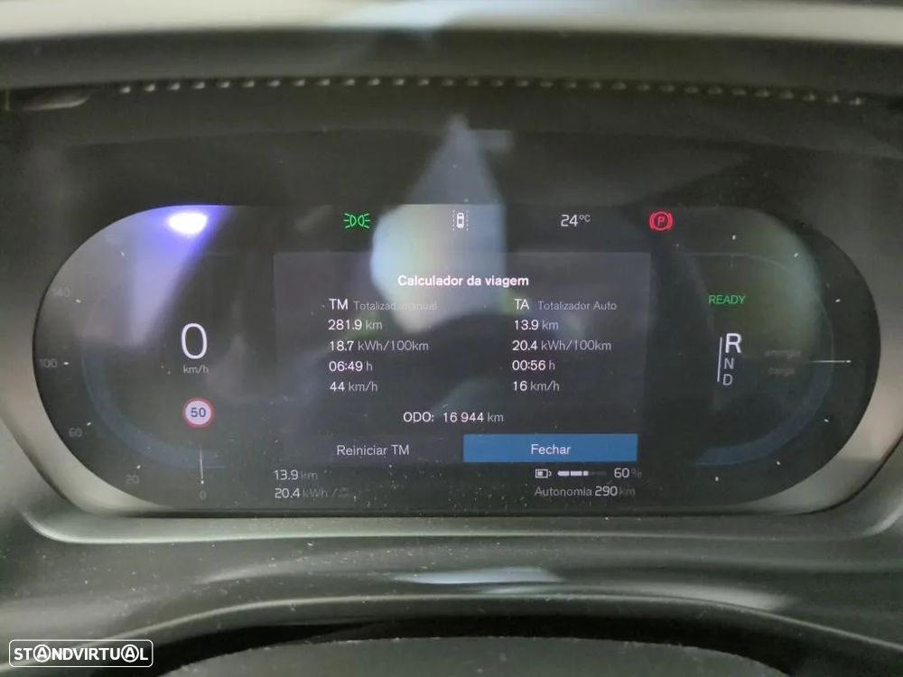 Volvo EX40 82 kWh Single Motor Extended Range Black Edition - 8