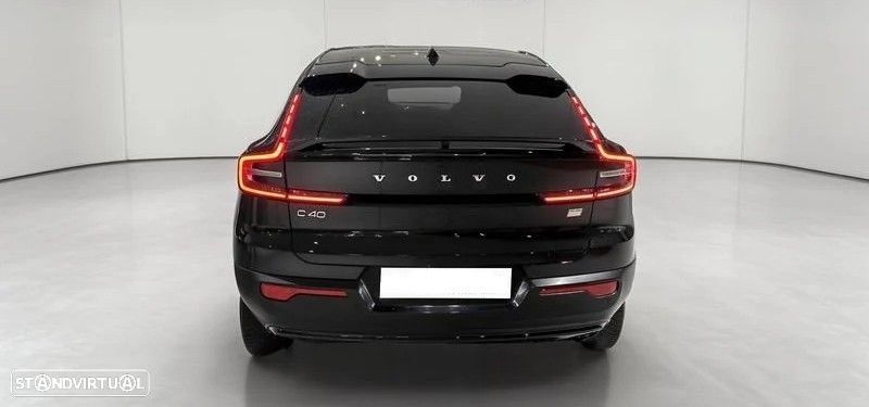 Volvo C40 Recharge 69 kWh Single Motor RWD Core - 2