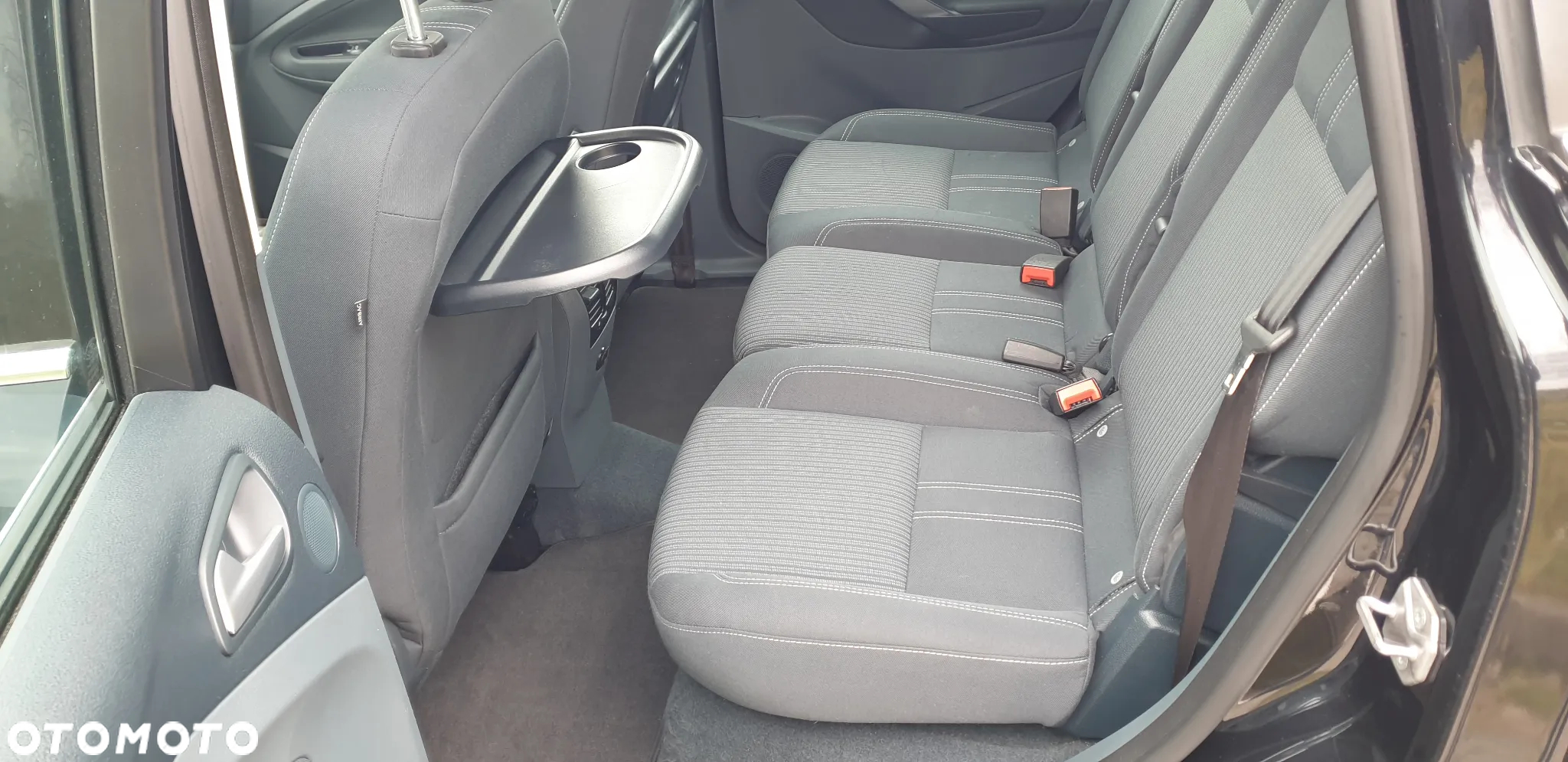 Ford C-MAX 2.0 TDCi Titanium - 26