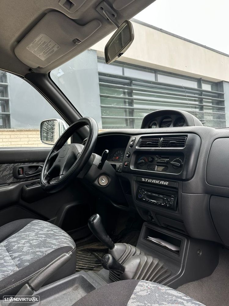 Mitsubishi L200 2.5 TD Strakar CD - 11
