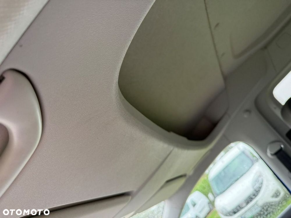 Volkswagen Caddy - 18