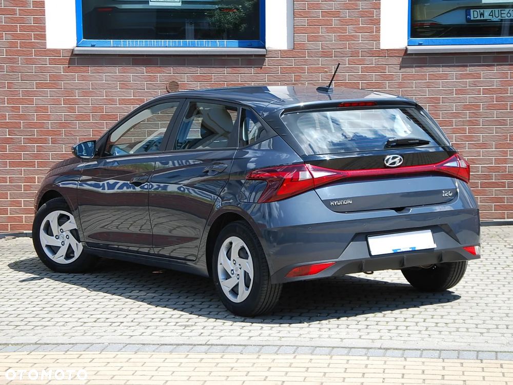 Hyundai i20 1.2 Pure - 7