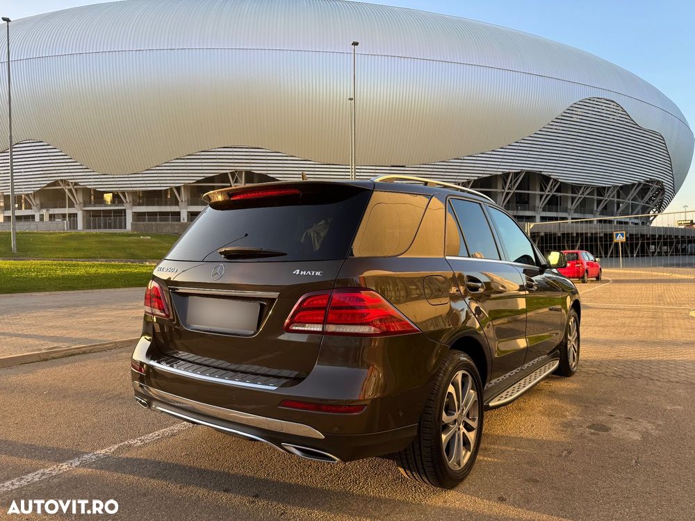 Mercedes-Benz GLE 350 d 4MATIC - 3