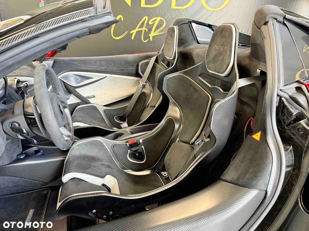 McLaren 765LT Spider - 16