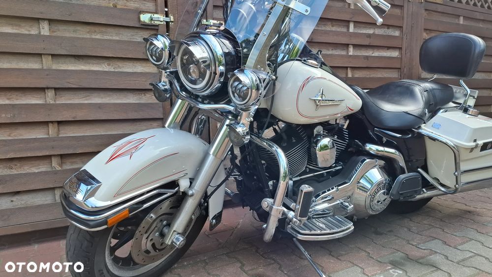 Harley-Davidson Touring Road King - 10