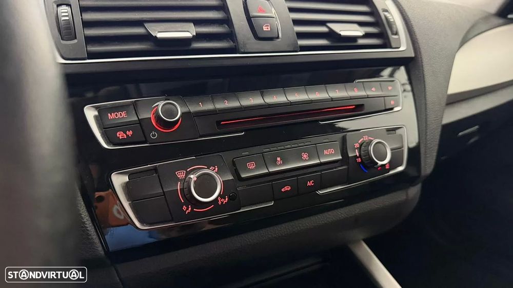 BMW 116 d Urban Line - 24