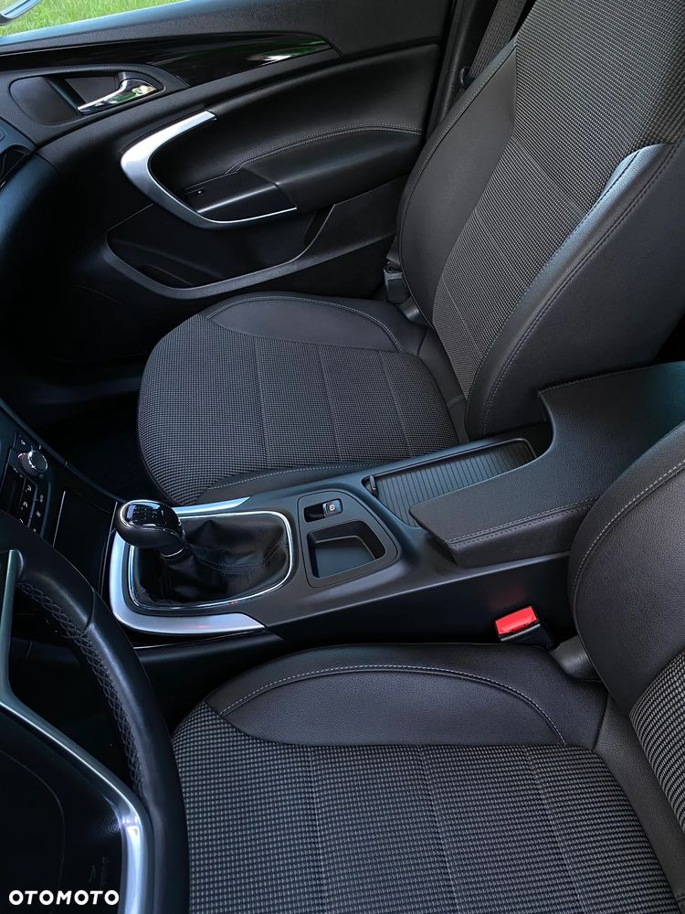 Opel Insignia 2.0 CDTI Cosmo - 11