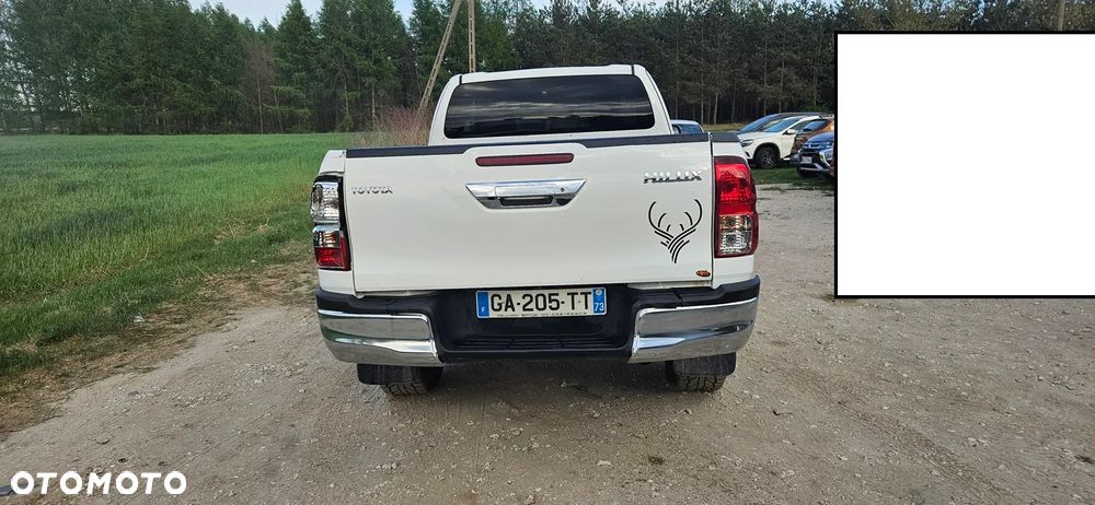 Toyota Hilux - 6