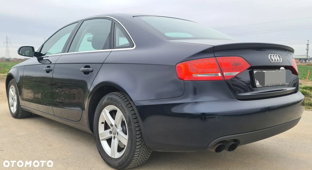 Audi A4 Limousine 1.8 TFSI multitronic Attraction - 2