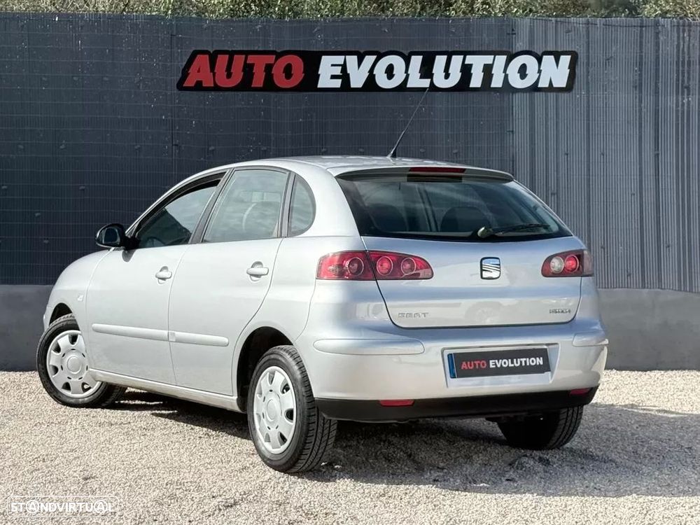 SEAT Ibiza 1.2 12V Signo - 4
