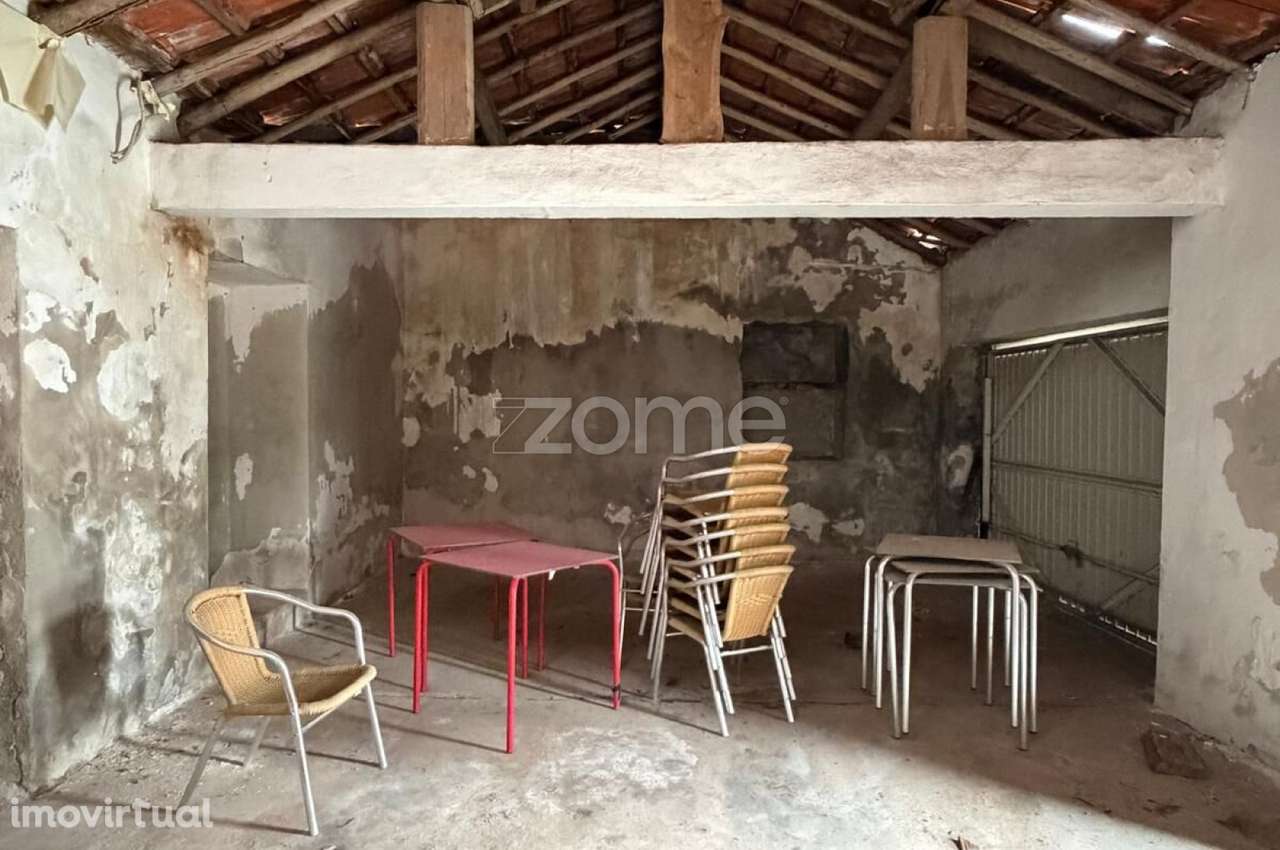 Moradia para Reabilitação com Projeto Aprovado – Brasfemes, Coimbra... - Grande imagem: 5/24