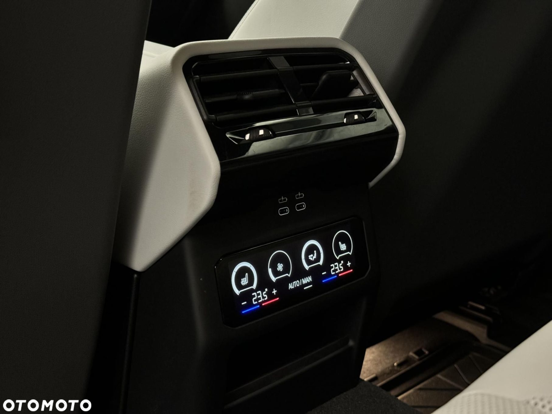 BMW Seria 5 - 24
