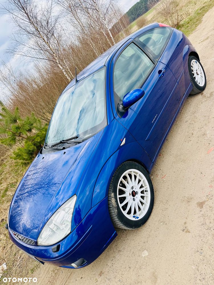 Ford Focus - 4