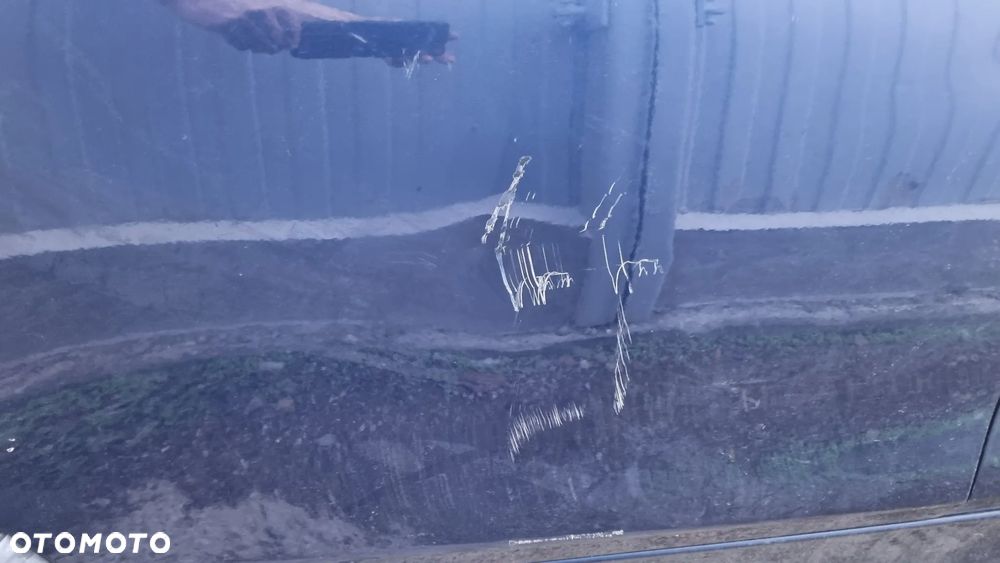 Drzwi prawe bmw f30 f31 kolor c10 - 2