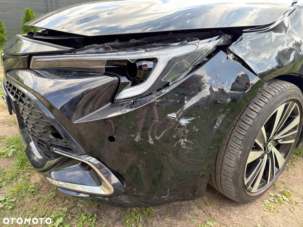 Toyota Corolla 2.0 Hybrid Style - 28