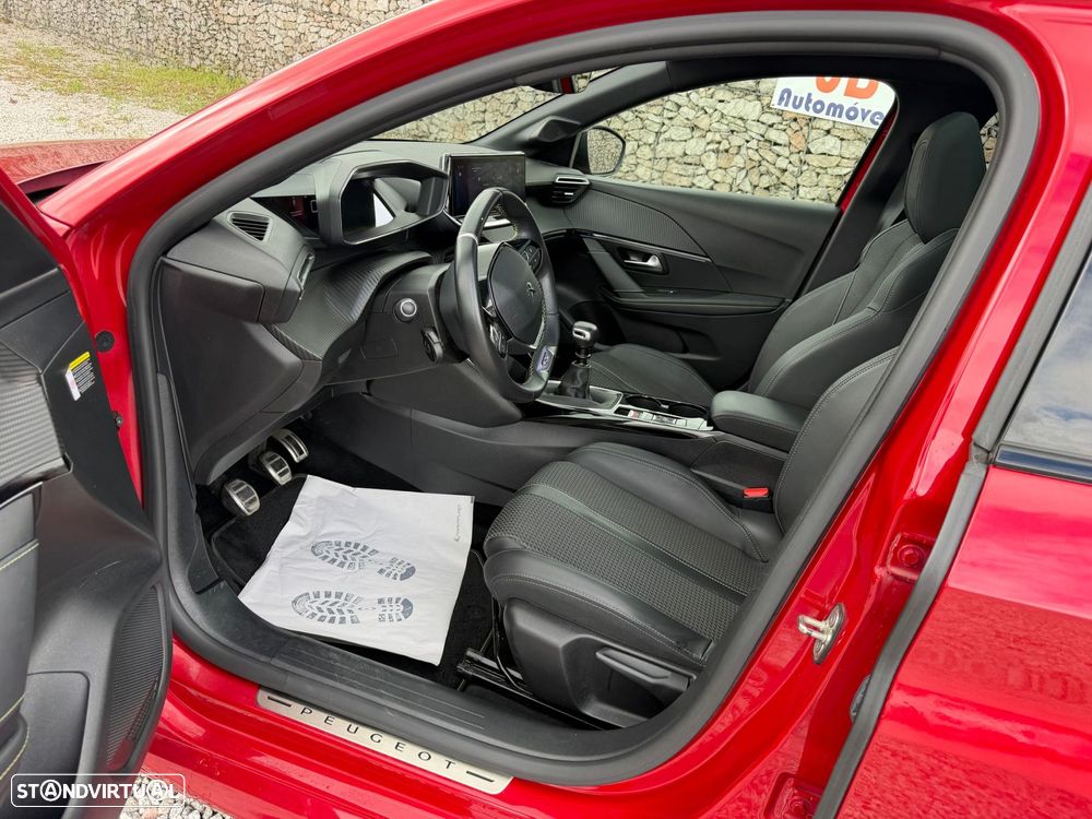 Peugeot 208 1.2 PureTech GT Line - 8