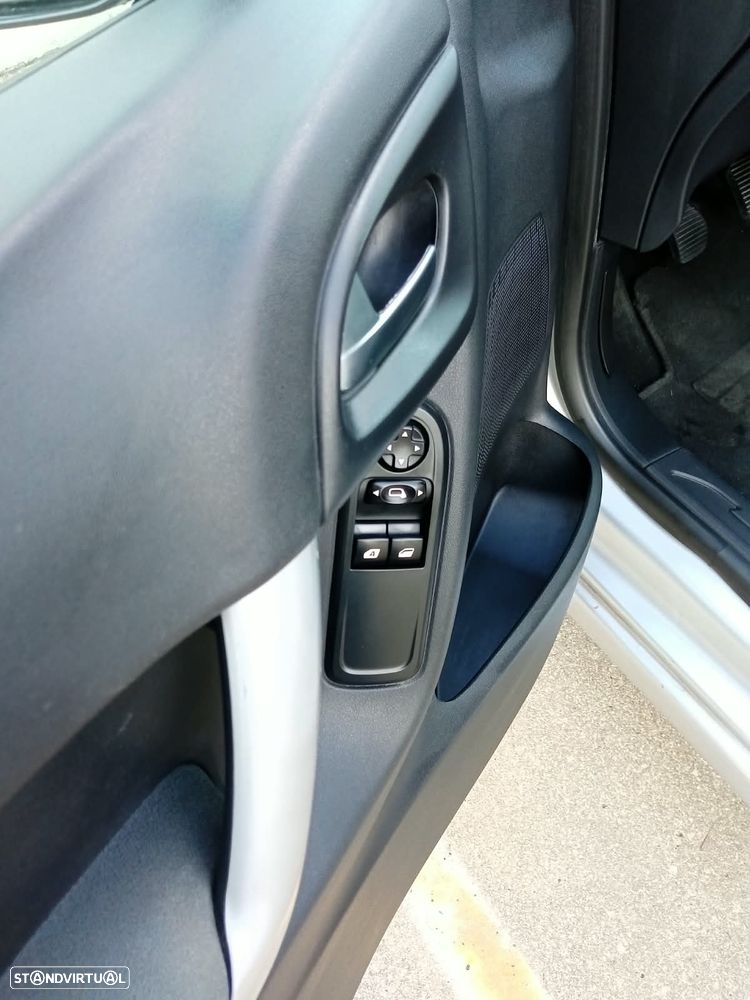 Citroën C3 1.4 HDi Attraction - 11