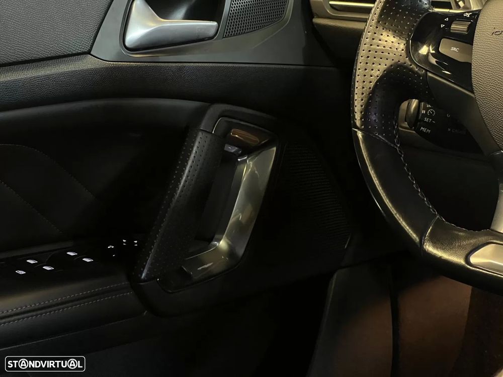 Peugeot 308 1.2 PureTech GT Line - 19