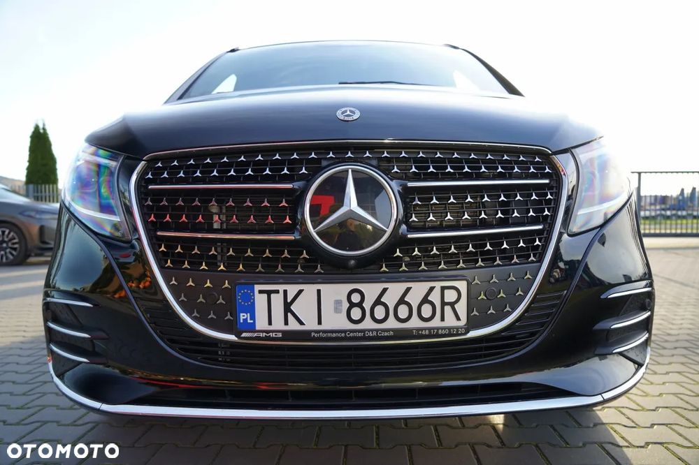 Mercedes-Benz Klasa V 300 d 4-Matic 9G-Tronic (d³ugi) - 11