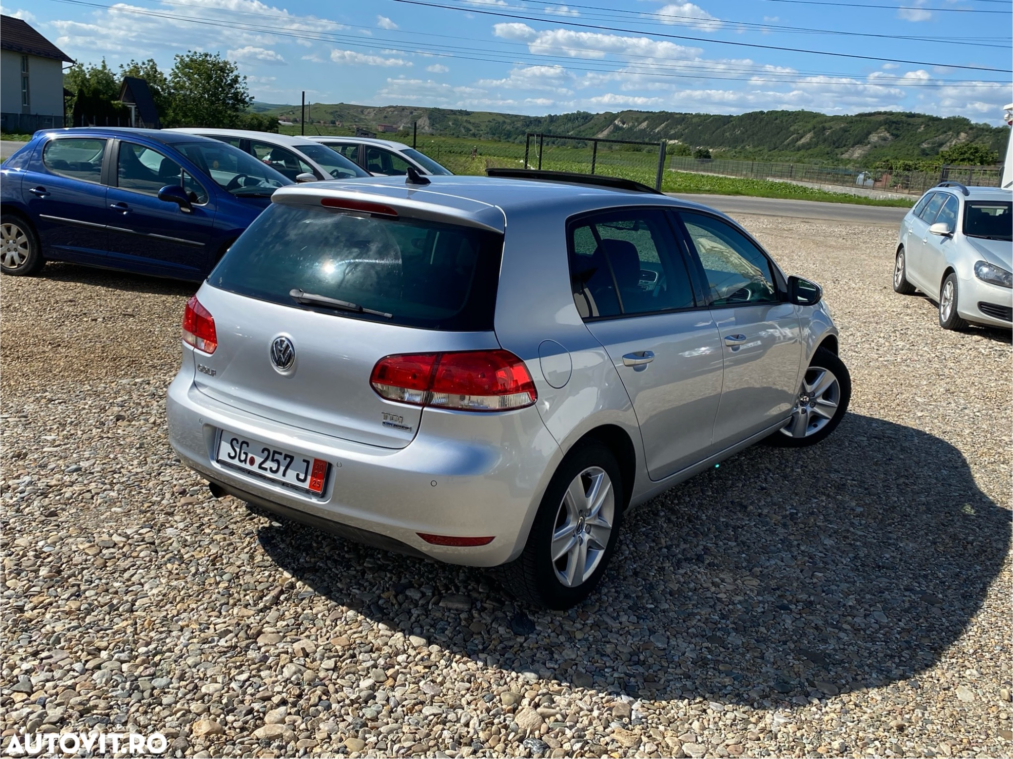 Volkswagen Golf 1.6 TDI BlueMotion Technology Comfortline - 9