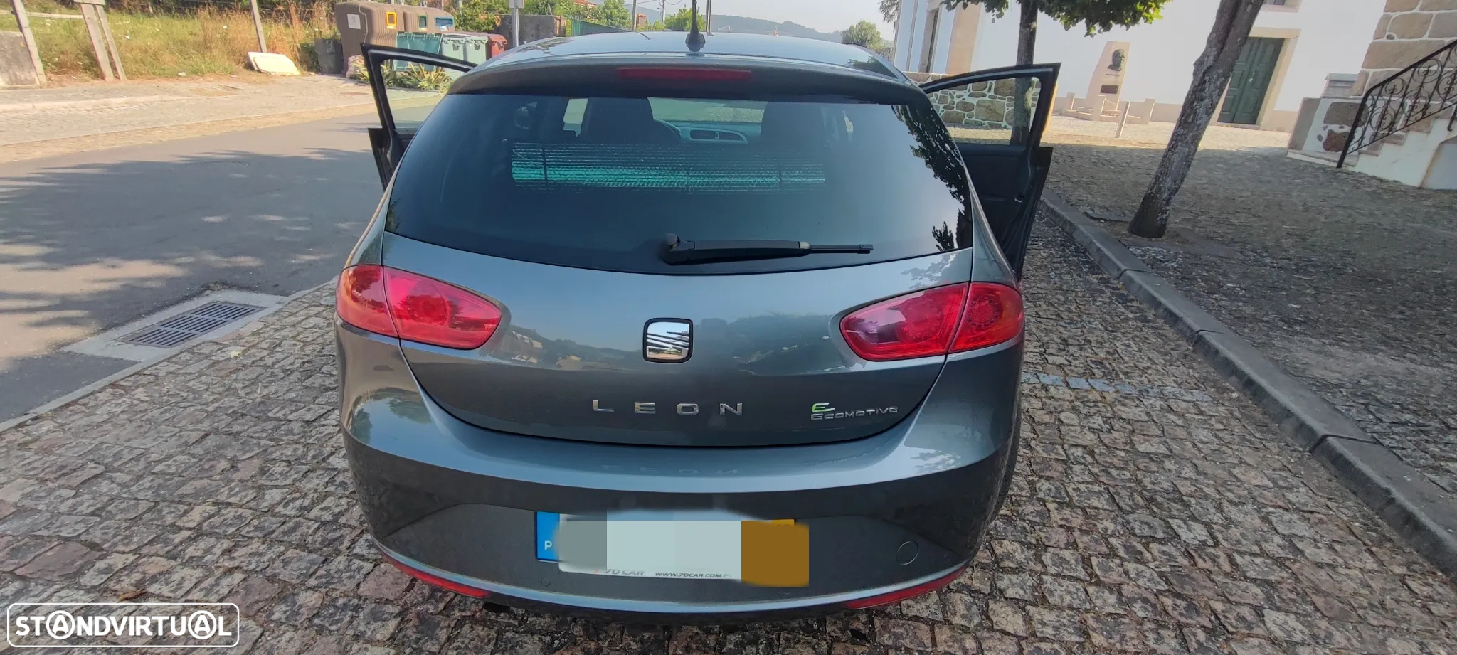 SEAT Leon 1.6 TDI Ecomotive Style - 4