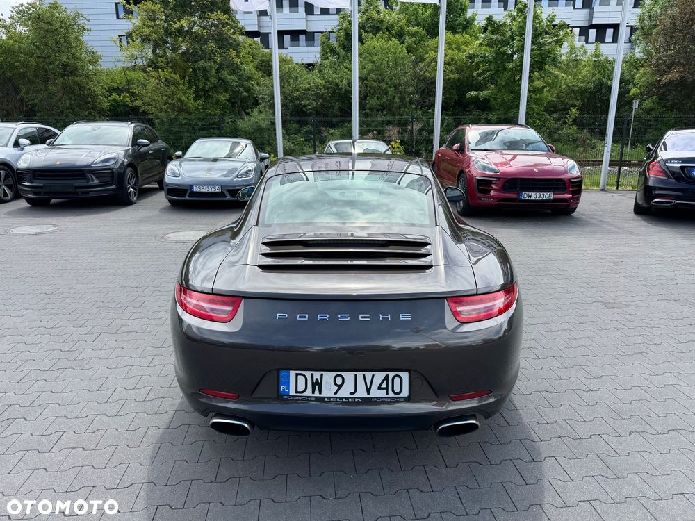 Porsche 911 Carrera PDK - 10