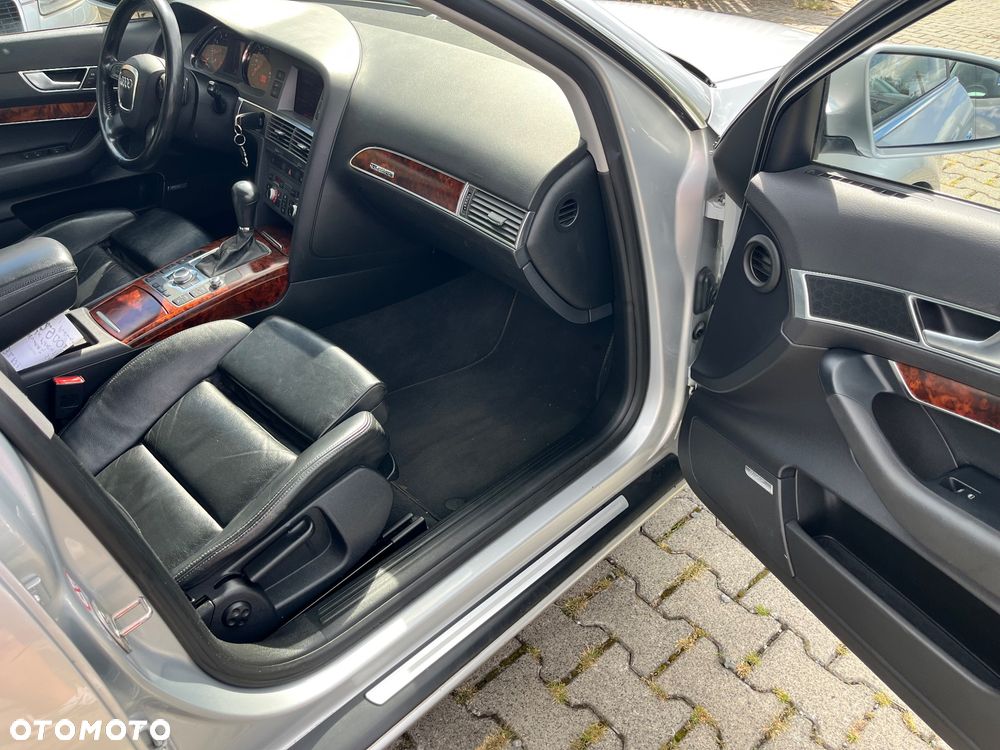 Audi A6 Limousine 3.2 FSI Quattro Tiptronic - 7