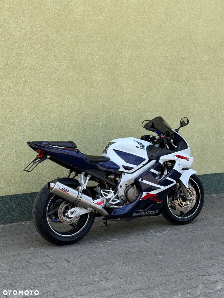 Honda CBR - 10