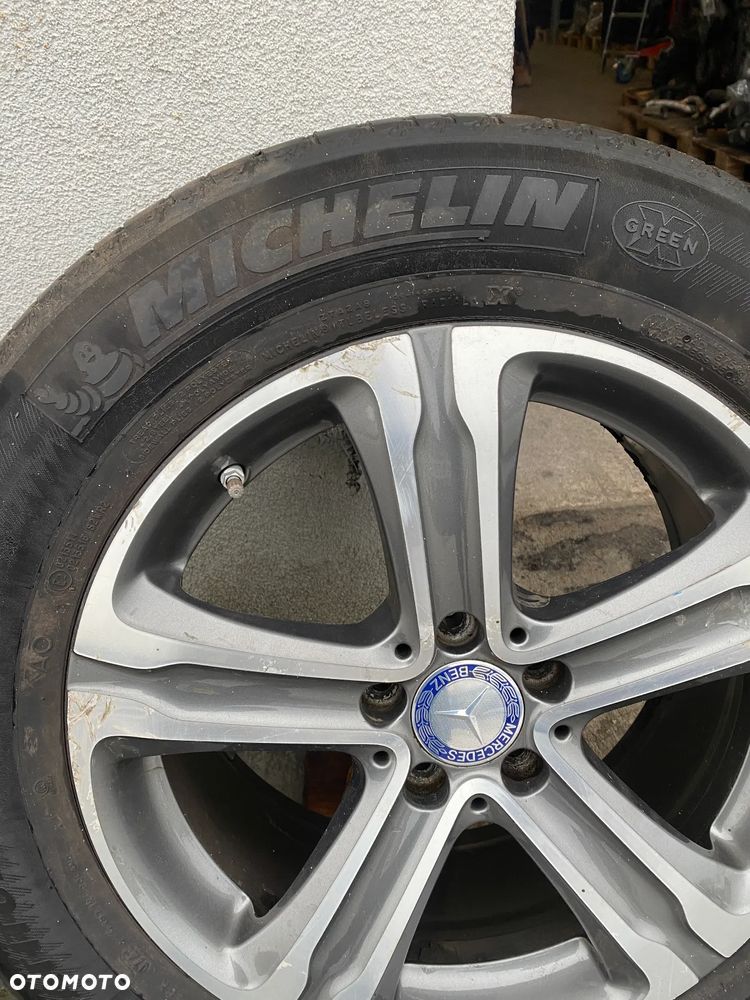 KOŁA OPONY FELGI ALUMINIOWE MERCEDES GLC X253 A253 8J 18 235 60 R18 - 17