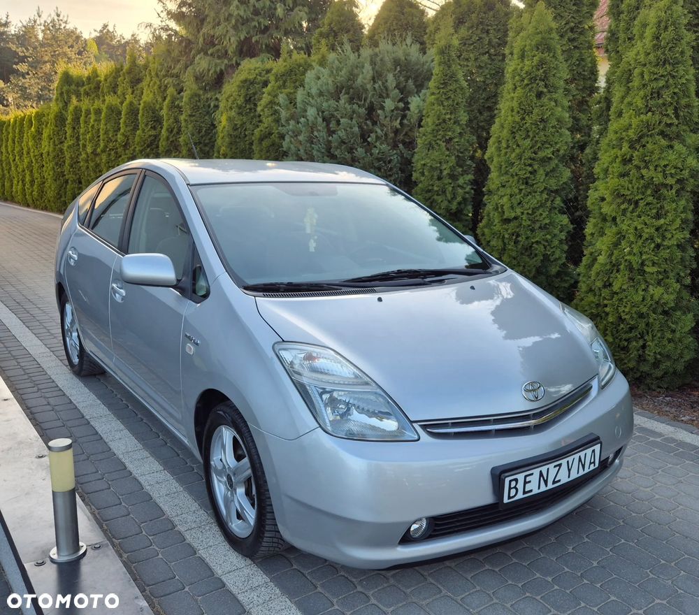 Toyota Prius 1.5 VVT-i Sol (nav) - 3