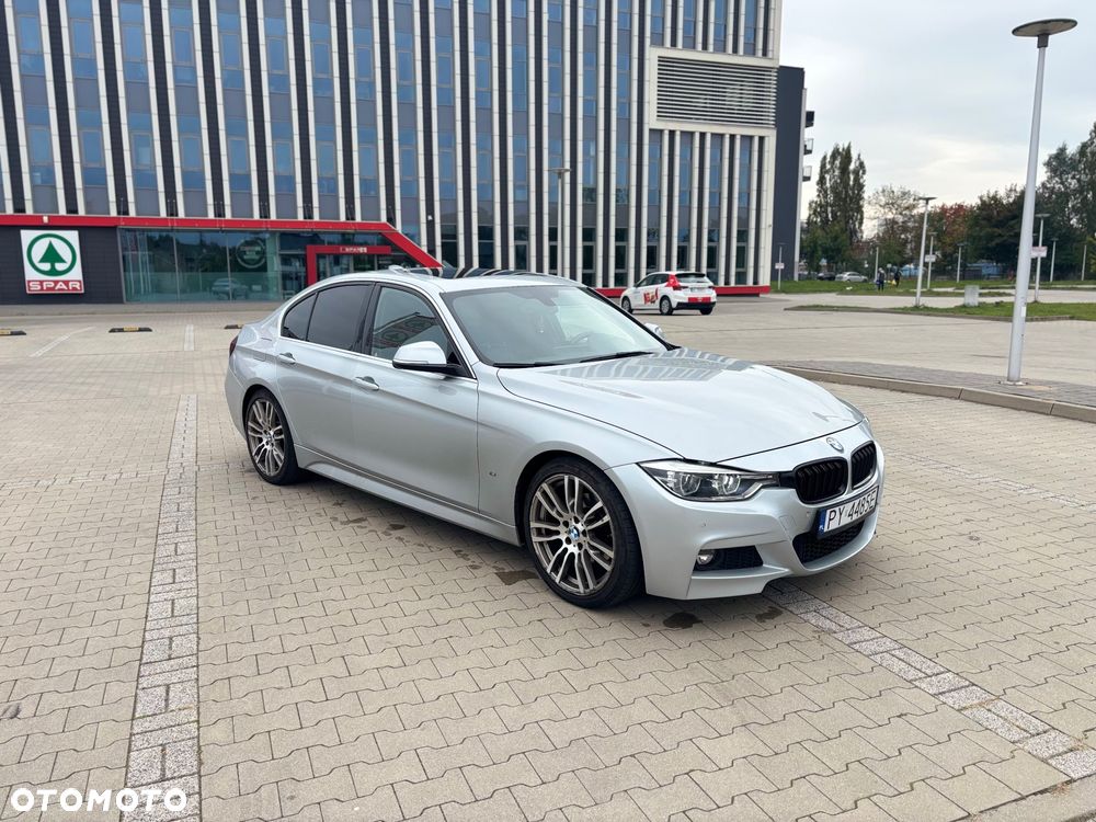 BMW Seria 3 330e iPerformance - 5