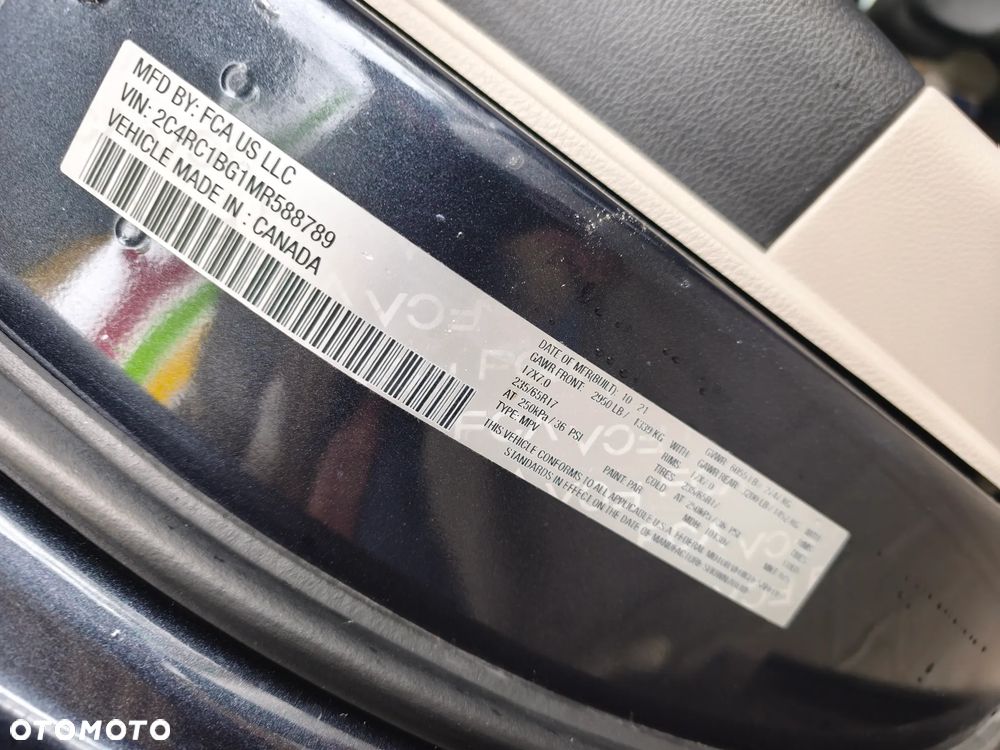 Chrysler Pacifica - 25