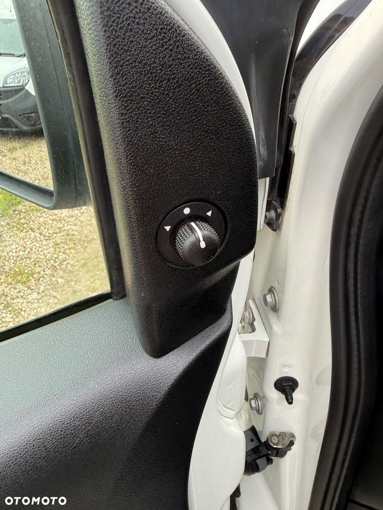 Fiat DOBLO MAXI 1.4 TJET 120 KM NOWY GAZ LPG SUPER STAN OKAZJA 100% PEWNY - 19