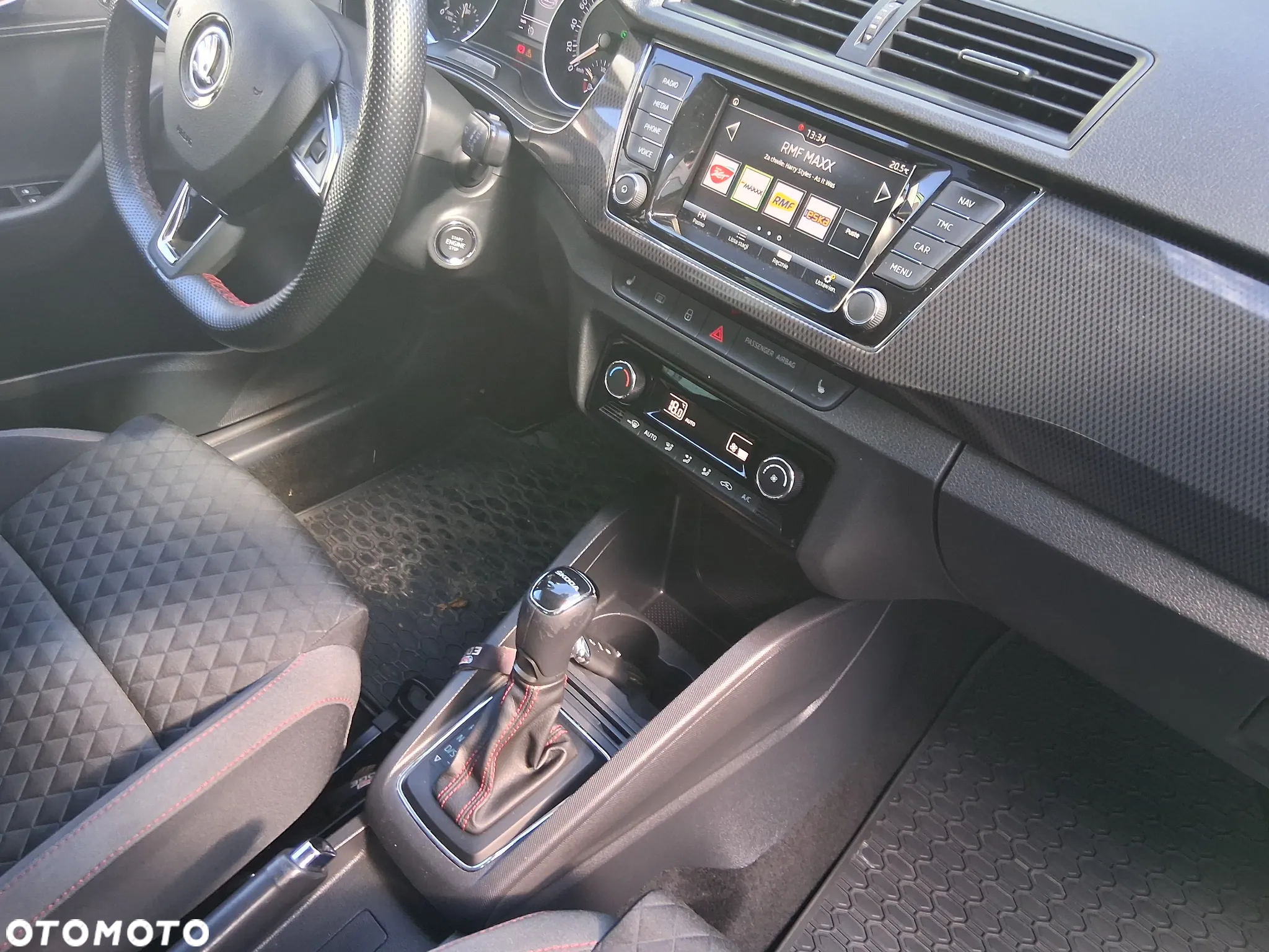 Skoda Fabia 1.4 TSI DSG R5 - 10
