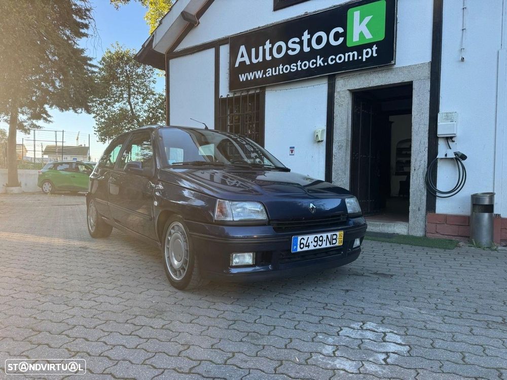 Renault Clio 1.8 16V - 2