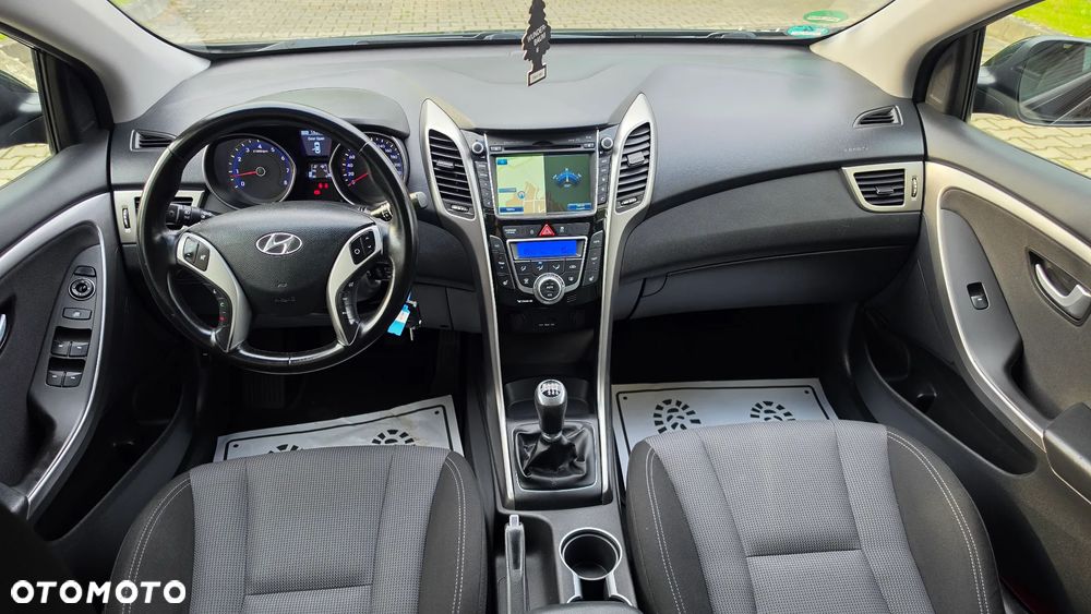Hyundai i30 1.4 Fifa World Cup Edition - 6