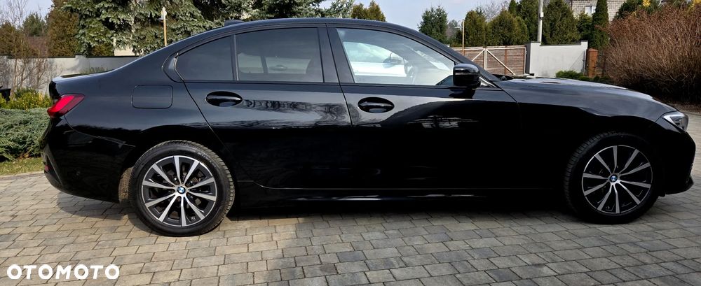 BMW Seria 3 320d xDrive Sport Line Shadow sport - 11