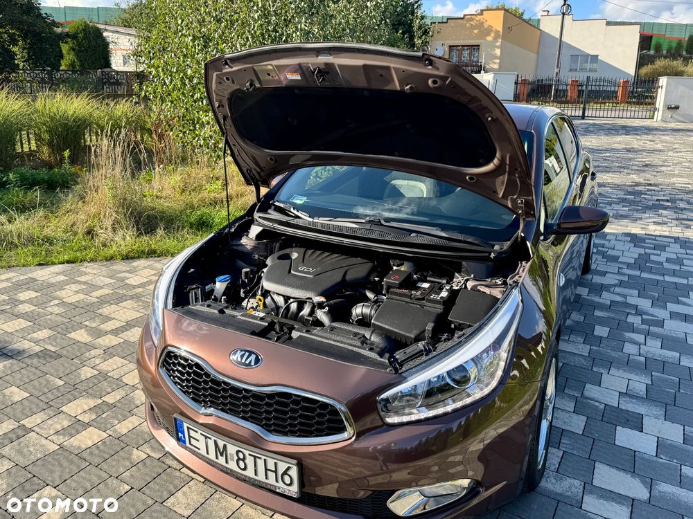 Kia Ceed Cee'd 1.6 GDI Business Line - 26