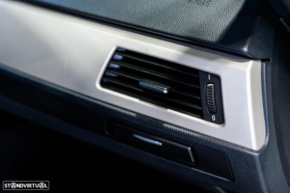 BMW 320 d Navigation - 17